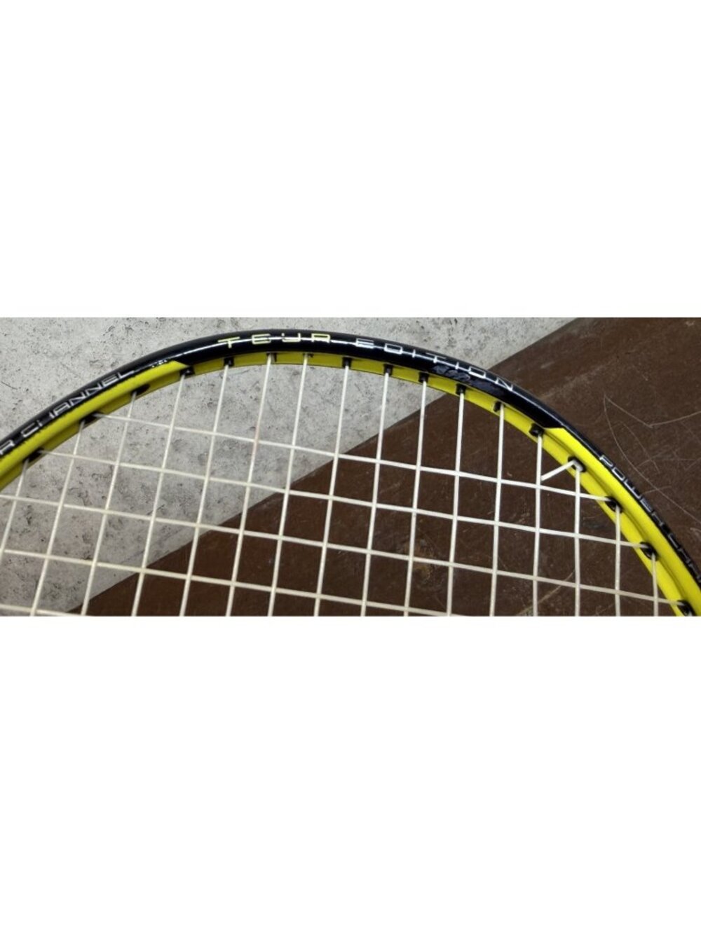 HL G9 Tour Edition High Modulus Graphite Badminton Racquet 85g With Case - Picture 7 of 11